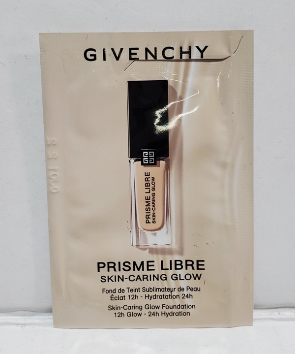 新品　未使用　GIVENCHY / ジバンシー　試供品　２点　　　売り切り　!!_画像2