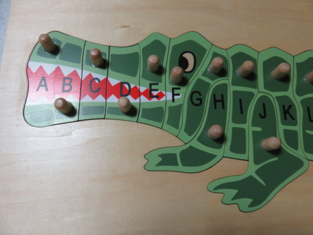 DORON LAYELED Wooden Toys Large Size Animal ABC Puzzle Delon Ray yorudoABC puzzle intellectual training toy wooden wani crocodile size 300-490.