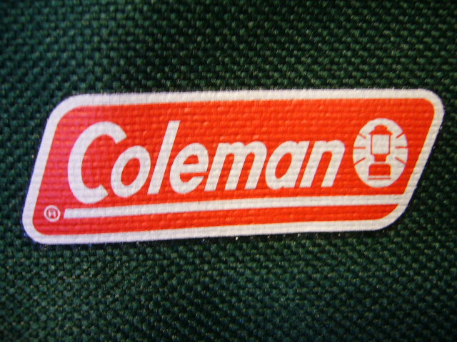 Coleman コールマン 保冷バッグ ペットボトル4本保冷バッグ 500－4本入ります 内側アルミ蒸着 ファスナー コールマングリーン色 未使用_画像3