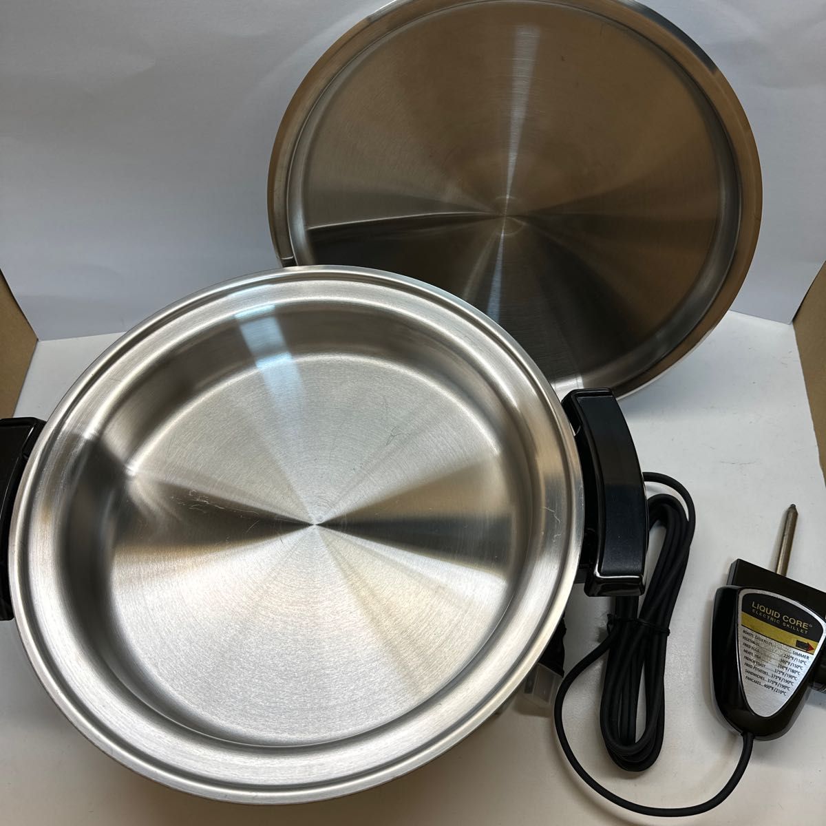 ロイヤルクイーン 浅型電気フライパン鍋 ② 中古美品|Yahoo ロイヤルクイーン 浅型電気フライパン鍋 ② 中古美品|Yahoo