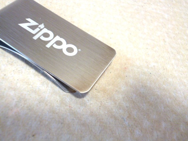 ジッポ ZIPPO ロゴ入り シルバー色 マネークリップ 未使用_画像5