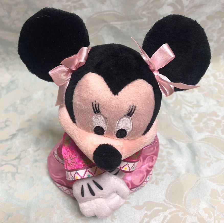  Hong Kong Disney Minnie Mouse soft toy pouch minnie minnie Chan Hong Kong Disney Hong Kong Disney Land * laundry settled 