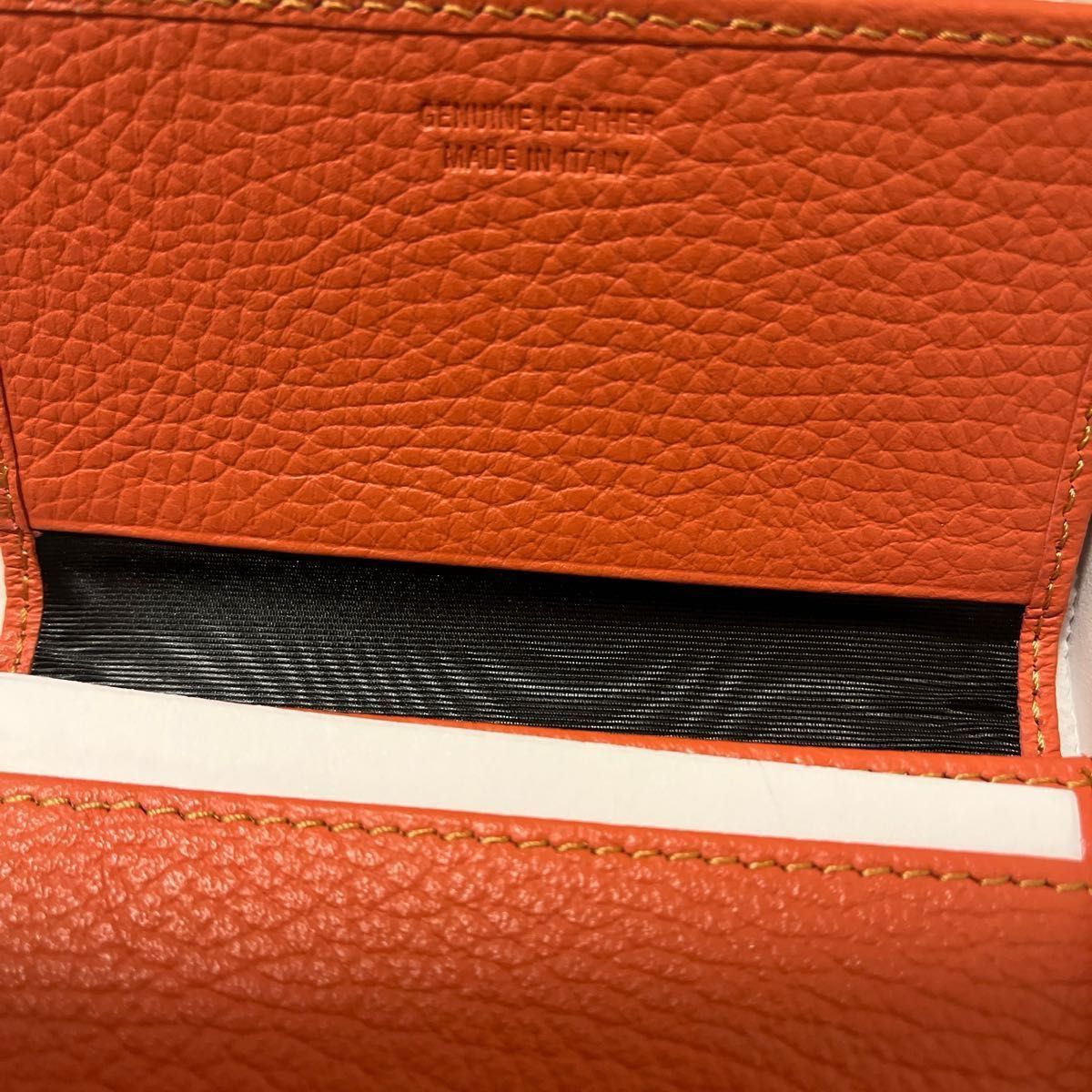 genuine leather ジェニュインレザー本革名刺入れ　オレンジ色　箱付き