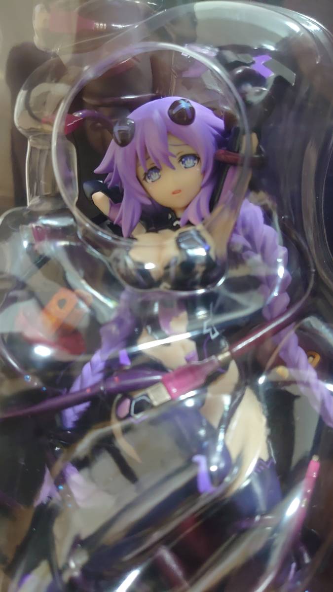 【超次元ゲイム ネプテューヌ】パープルハート　1/8 　フィギュア ブロッコリー_画像3