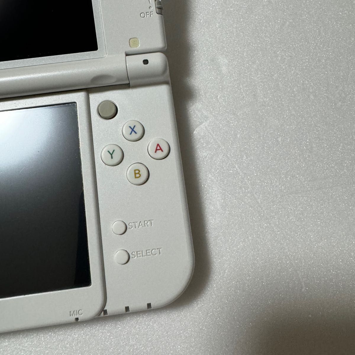 美品！Newニンテンドー3DS LL パールホワイト