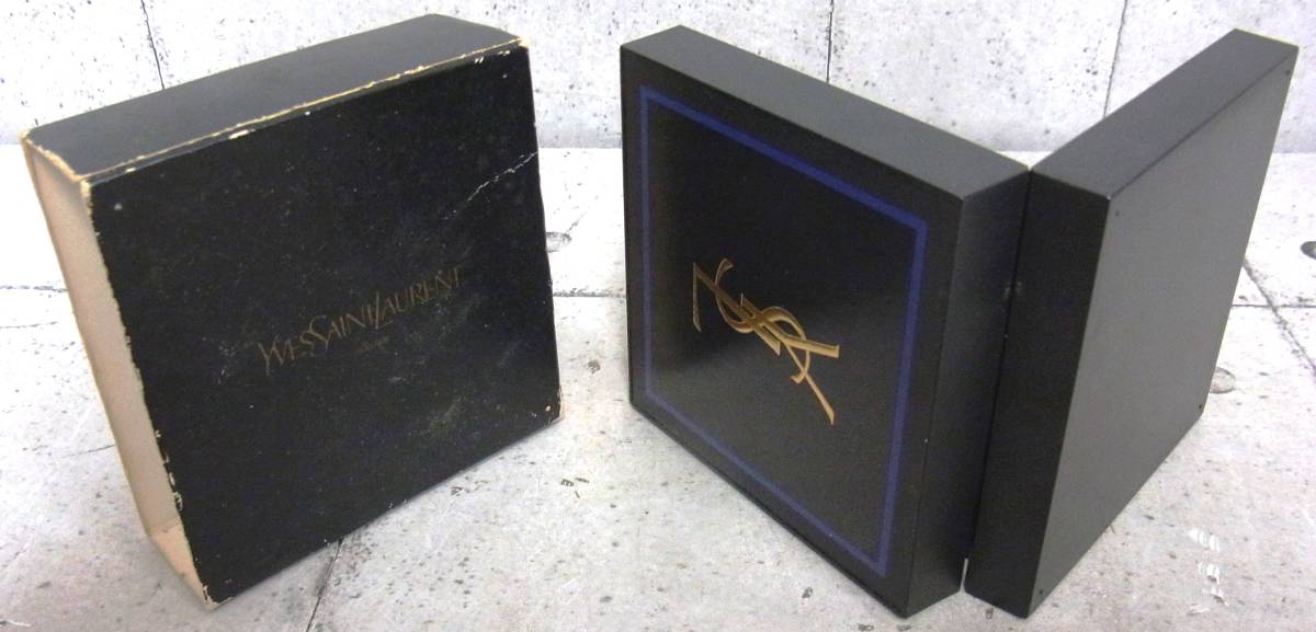 未使用品 Yves Saint Laurent イヴ サンローラン カフス＆タイピンセット ケース 箱 タグ付 ゴールド×ブラック 画像にてご判断下さい_画像8