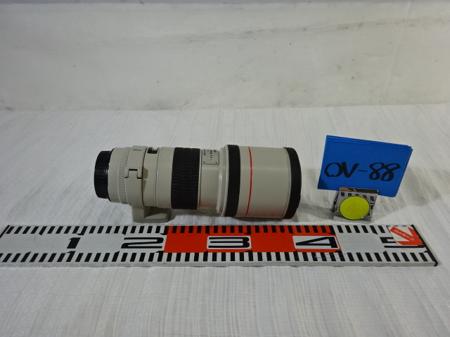 OV-88/Canonキャノン ULTRASONICウルトラソニック EF 300 1:4 一眼レフカメラレンズ オートフォーカス レンズキャップ付 光学機器 撮影機材のサムネイル