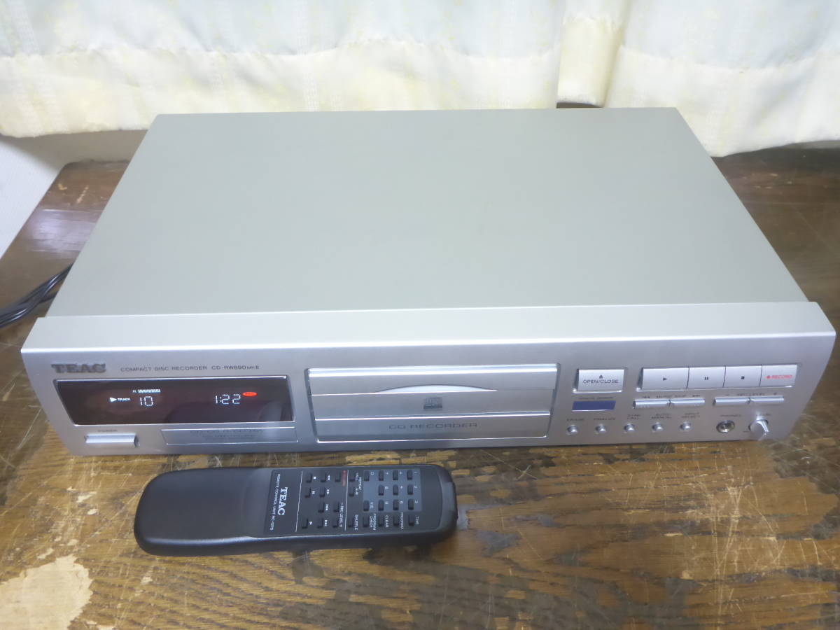 TEAC CD-RW890mk2 CDレコーダー ティアック_画像2