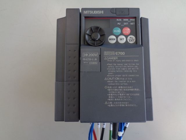 ◇MITSUBISHI◇三菱電機◇インバーター FR-E720-2.2K(電材、配電用品