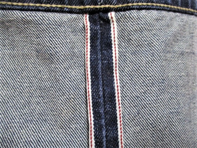 ( б/у ) красный уголок Uniqlo средний laiz постоянный распорка W28(70CM)