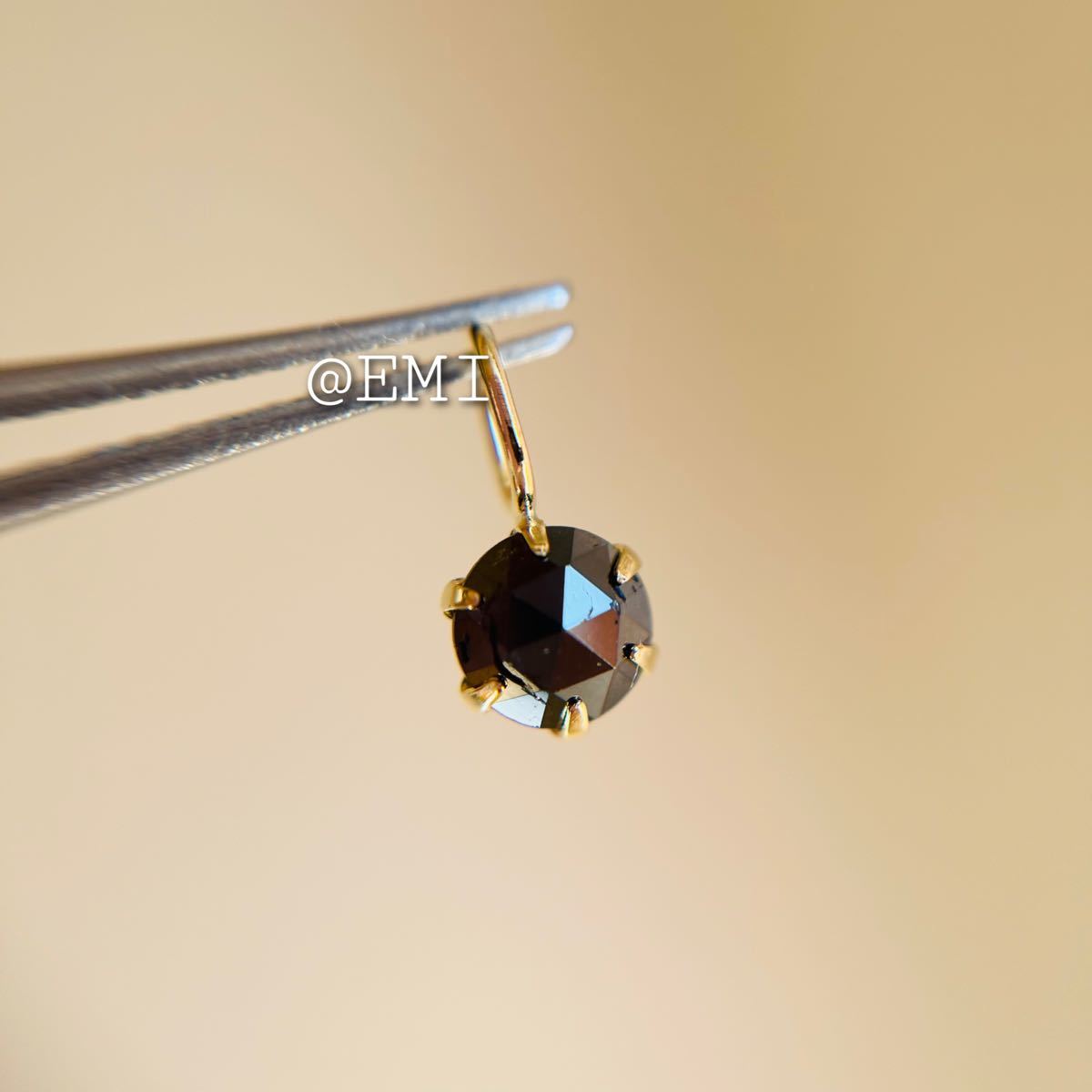 【タイムセール☆】 K18 天然ブラックダイヤモンド 0.30ct ペンダントトップ　black diamond 地金チャーム　diamond　チャーム　4_画像4