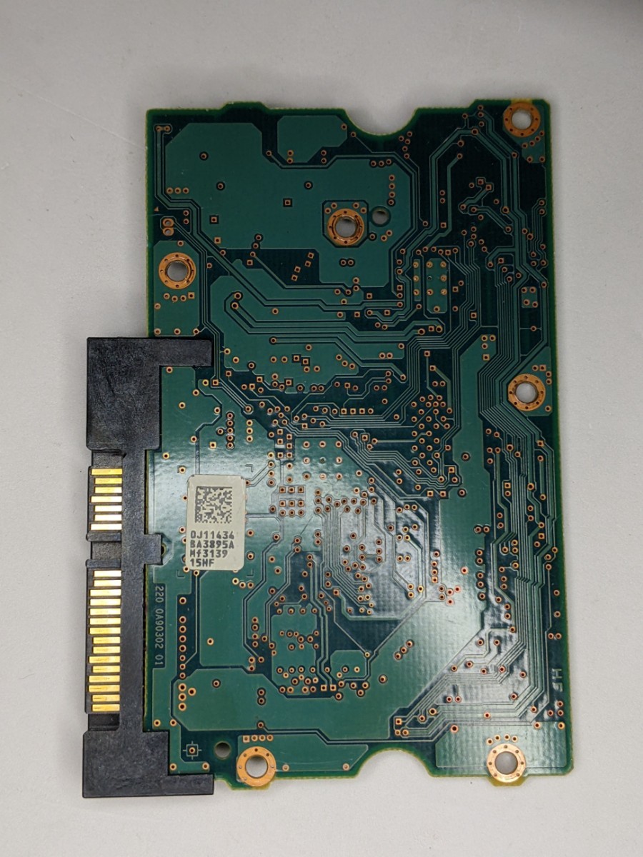 ジャンク 故障 使用不可能 HITACHI SATA HDD 2.0TB HGST HDS723020BLA642_画像6