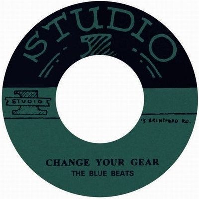 【新品/新宿ALTA】Blue Beats / Roland Alphonso/Change Your Gear / Lee Harvey Jnr. (7インチシングルレコード)(RSCS7003)_画像1