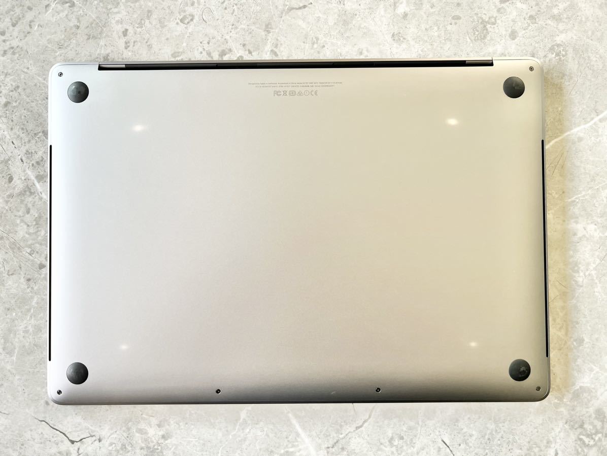 MacBookPro 2016 15.4inch SSD2TB メモリ16GB-