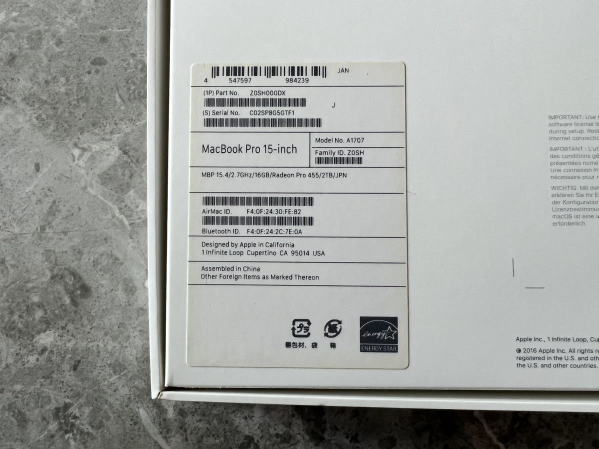 MacBookPro 2016 15.4inch SSD2TB メモリ16GB-