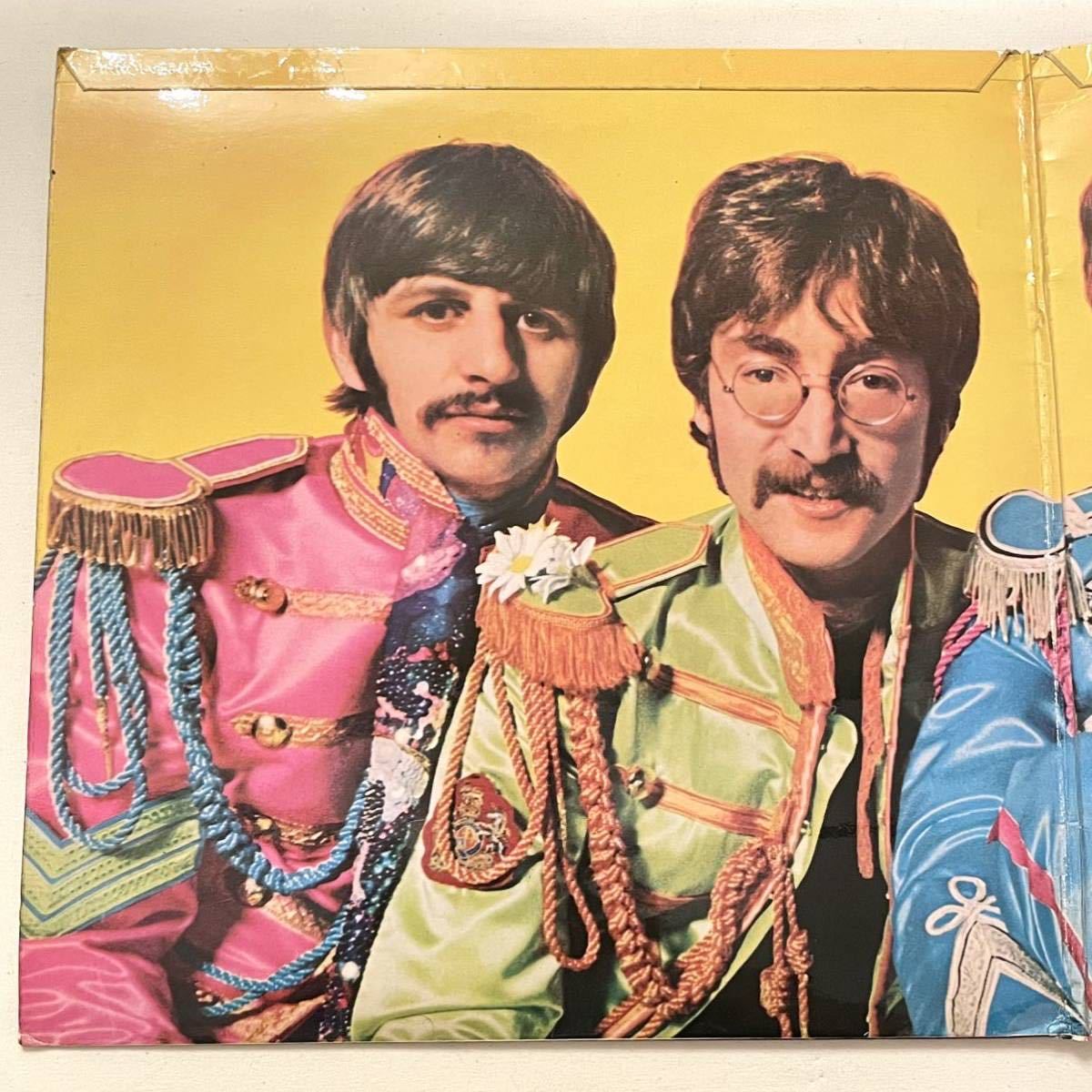 1stプレス完品 特集記事付 UKorg MONO LP THE BEATLES SGT. PEPPERS LONELY HEARTS CLUB BAND UKオリジナル盤 PMC7027 ビートルズ レコード_画像3