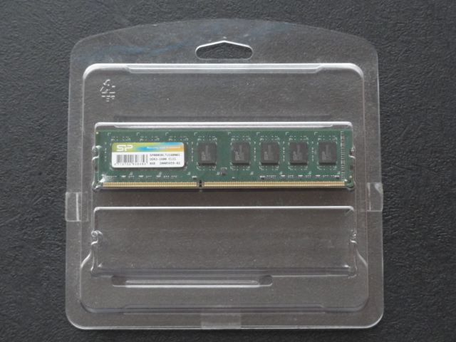 送料無料 シリコンパワー DDR3-1600MHz 8GB 1枚 SP008GBLTU160N02 動作確認済み デスクトップ用 PCメモリ_画像2