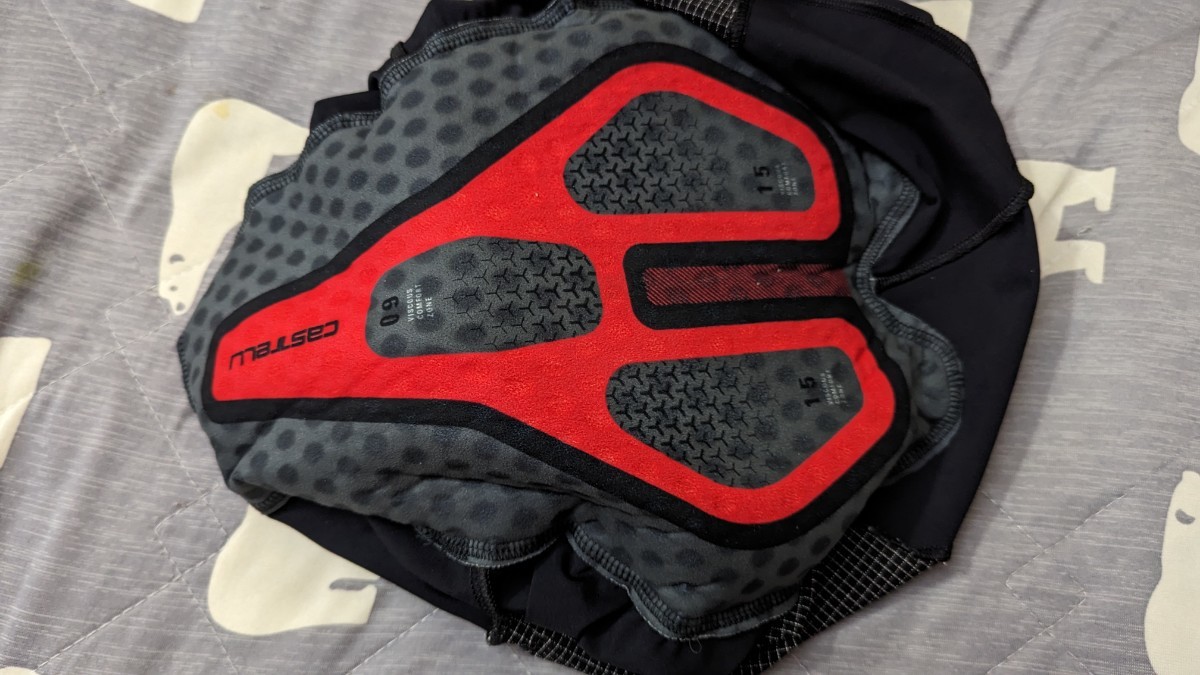 CASTELLI　カステリ　FREE unlimited BIBshorts サイドポケット付上位モデル　ビブショーツ　サイズL　フリーアンリミテッド_パッドも上位モデルです