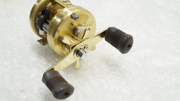 SHIMANO シマノ リール　CALCUTTA カルカッタ 201XT 左用 RH381 000Z512_画像3