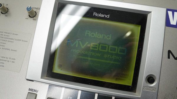 Roland ローランド MV-8000 Ver.3 VGAボード付 / サンプリング ワークステーション サンプラー シーケンサー 000Z528_画像6