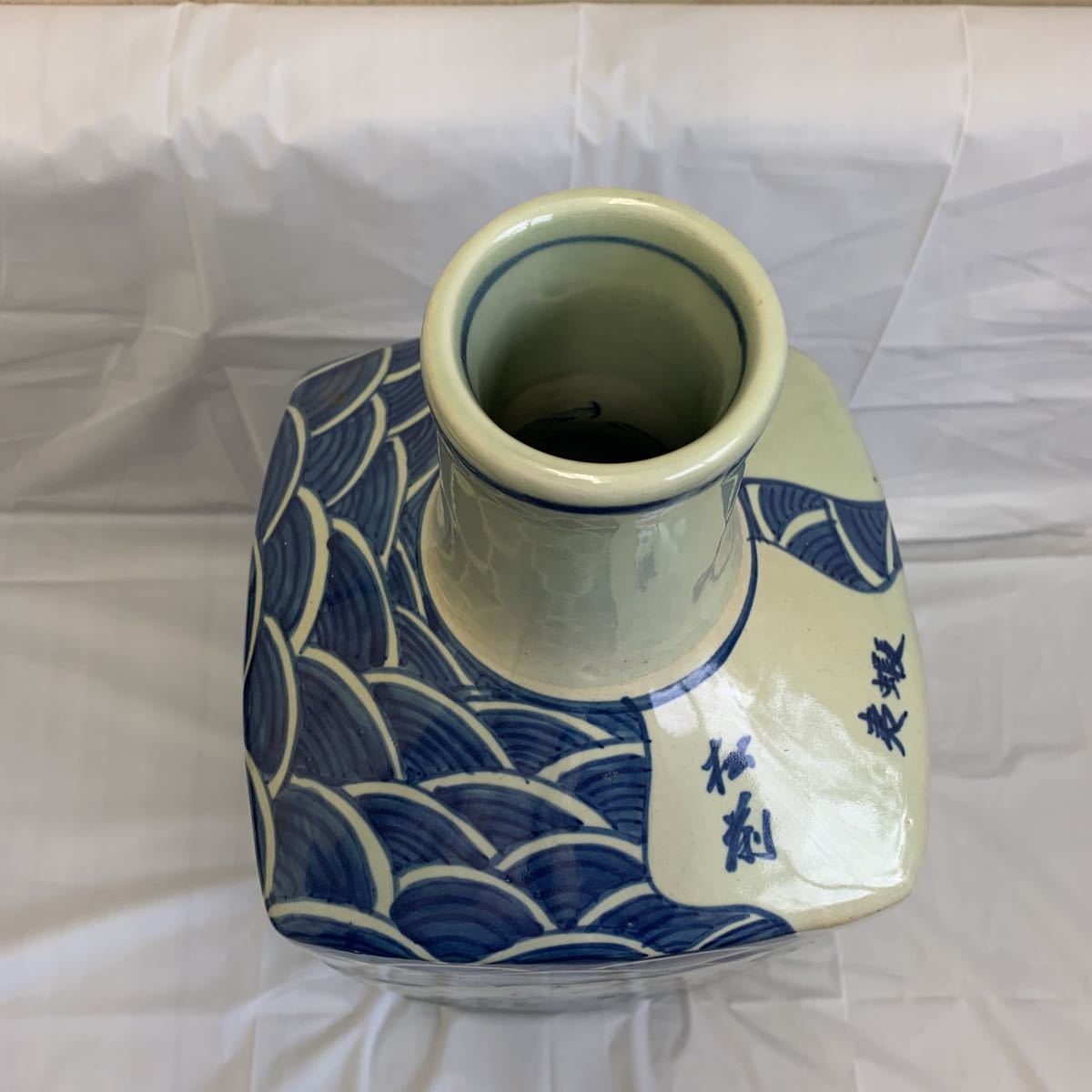 飾り壺　日本地図文様　高さ約60cm 大型陶器　胴径20.5×20.5cm_画像4