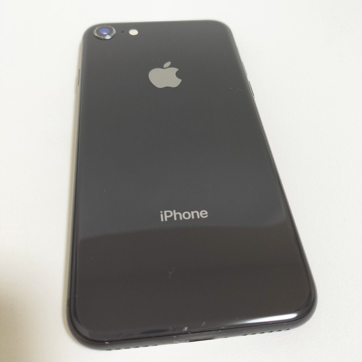 iPhone 8 64GB スペースグレイ SIMフリー バッテリー87%