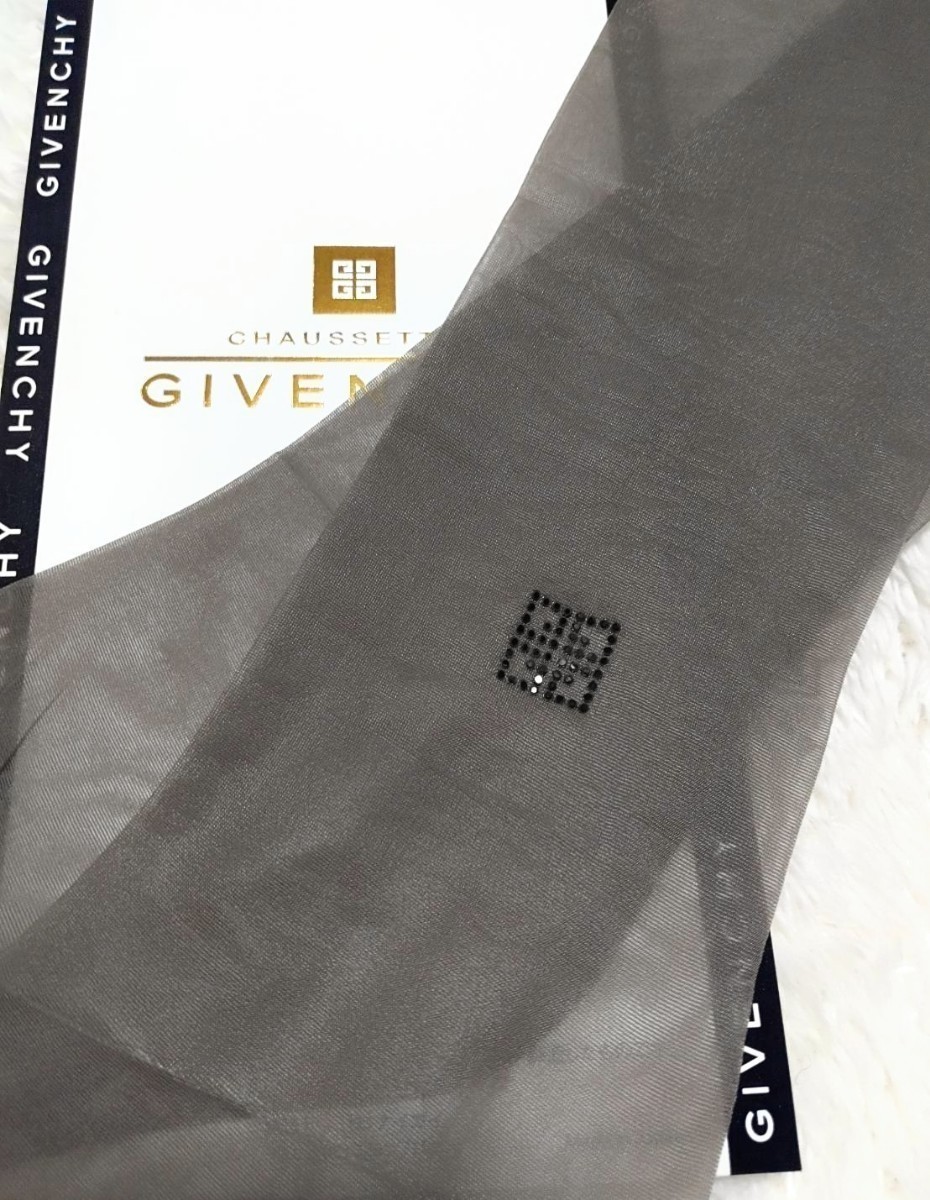 ☆.:*＊【GIVENCHY】☆.:*＊ハイソックス〈ストッキング素材〉靴下　4Gロゴ入り　　㈱ナイガイ　整理品_画像4