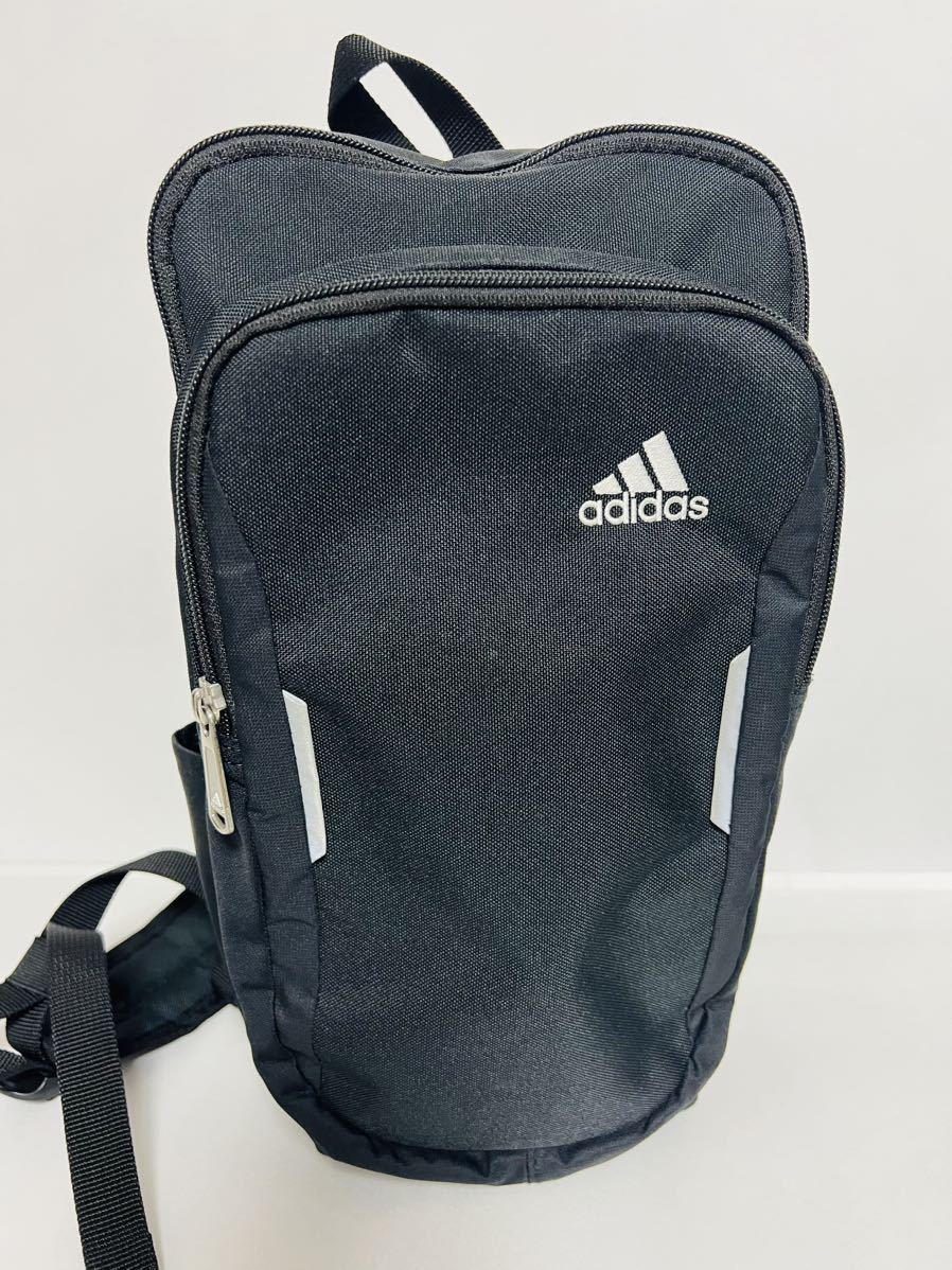 ☆ 送料無料 ☆ 極美品 即決 adidas アディダス ワンショルダーバッグ