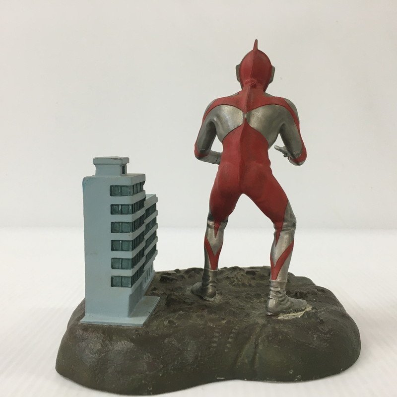 TEI【現状渡し品】 ウルトラマン 生誕周年記念 モニュメント 円谷プロ