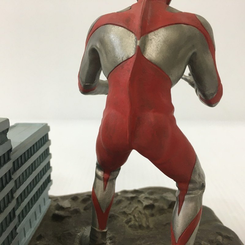 TEI【現状渡し品】 ウルトラマン 生誕周年記念 モニュメント 円谷プロ