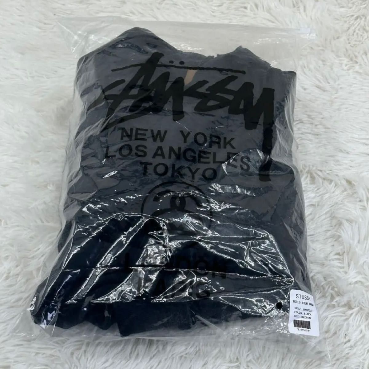 新品・未使用ステューシー パーカー ブラック Sサイズ