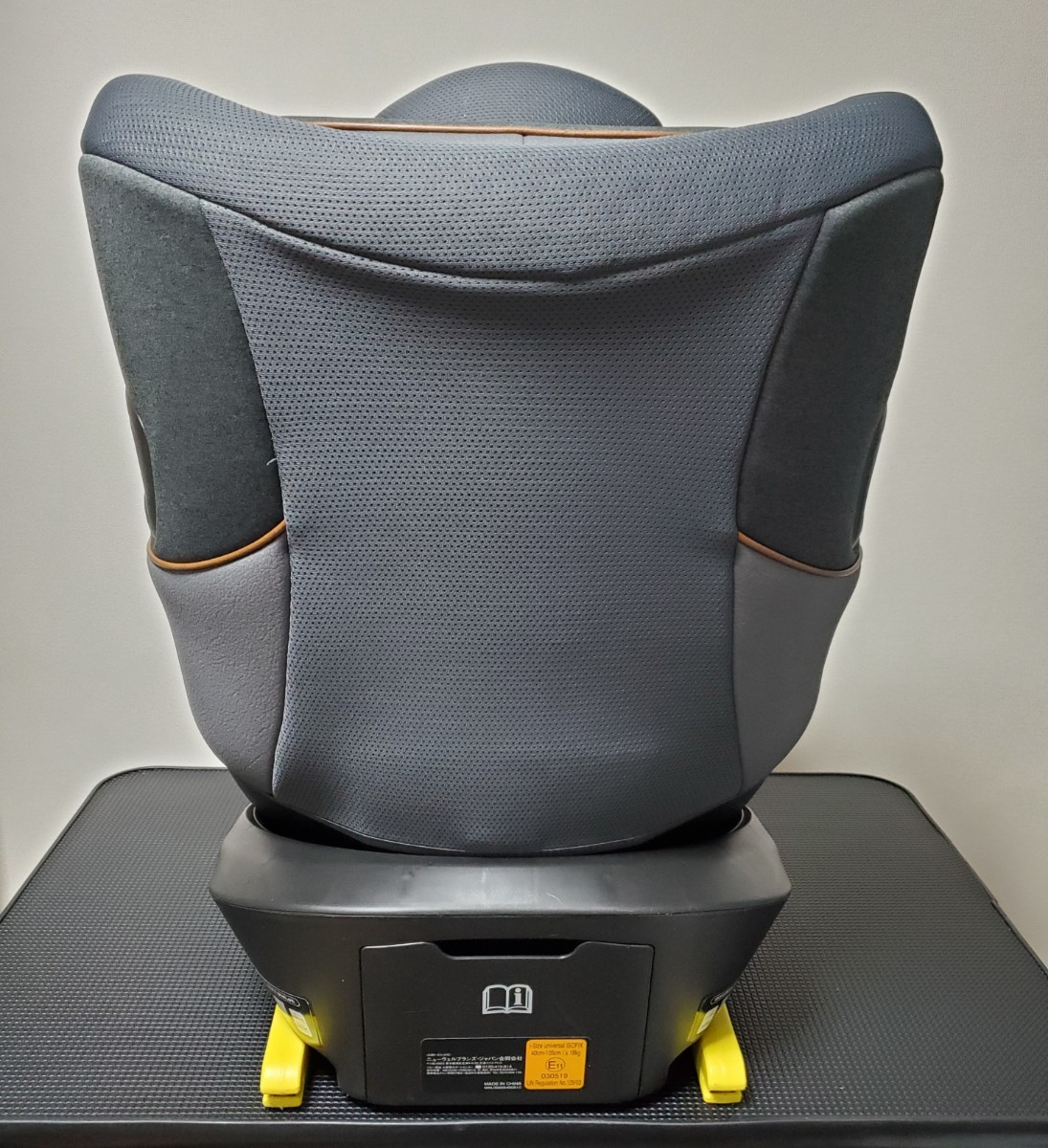 美品】アップリカ クルリラ ビッテ プロテクト ISOFIX R129