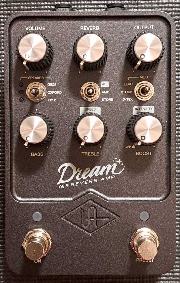 ■Universal Audio UAFX Dream '65 Reverb Amplifier UAD 美品 Fender フェンダー Deluxe Reverb デラックスリバーブ デラリバ_画像2
