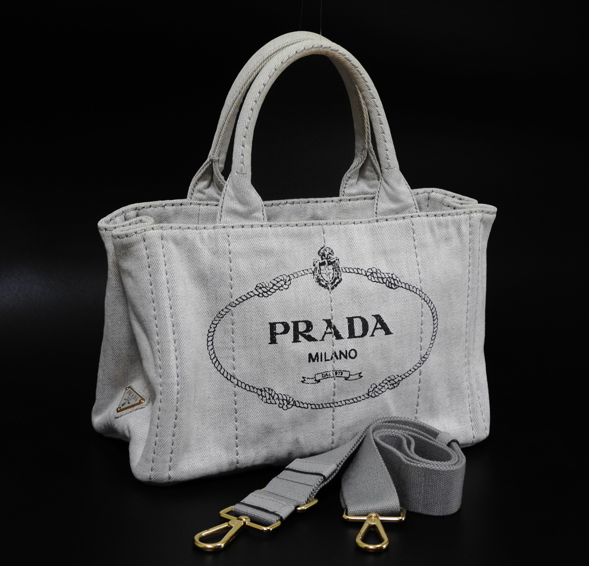 豪奢な トートバッグ 2wayカナパPM プラダ 【美品】PRADA ホワイト