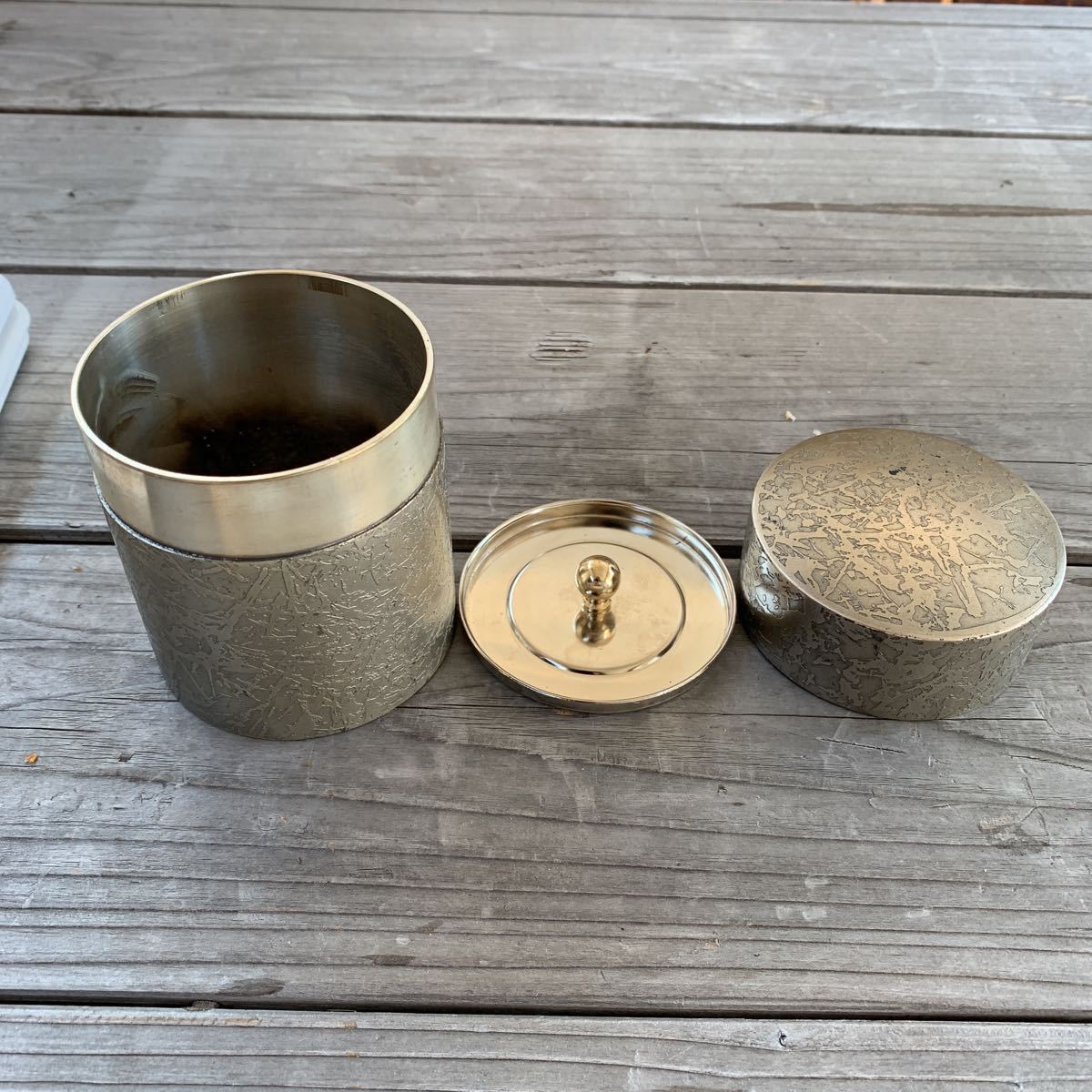 茶筒 瑞正 茶入 茶器 茶道具 浮彫樹皮文茶器 煎茶道具 錫 銅　当時物 金属工芸 伝統工芸 煎茶 お茶 茶葉 キャニスター 小物入れ_画像2