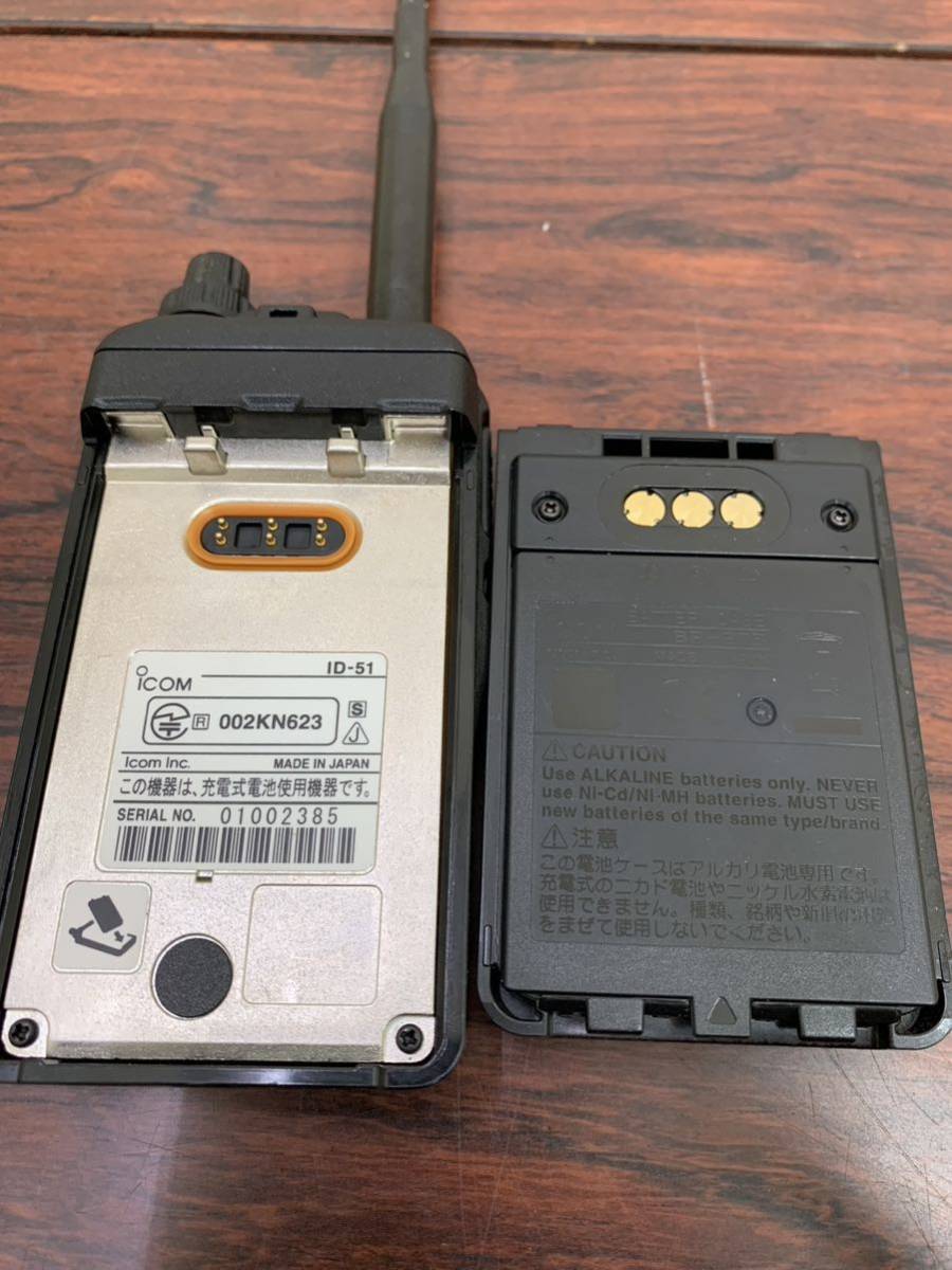 1059 ICOM アイコム ハンディー無線機 トランシーバー ID-51 ジャンク品_画像10