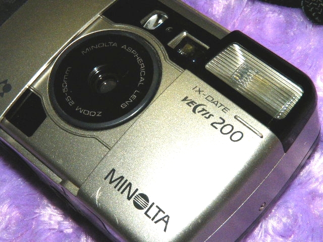 x品名x ★処分スタート出品★レトロ 年代 IX-DATEフィルム用ポケットカメラ MINOLTA ミノルタ VECTIS 200♪小型ポータブル光学カメラ機器_画像4