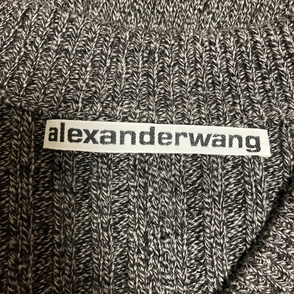 アレキサンダーワン ALEXANDER WANG 長袖セーター サイズXS - 黒×白×シルバー レディース Vネック/スター(星)/安全ピン 美品 トップス_画像3