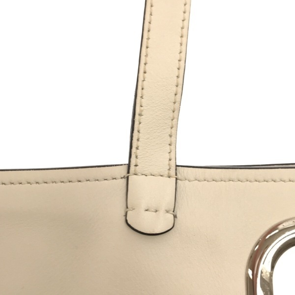 人気沸騰ブラドン プラダ PRADA バッグ 2way 白 レザー - 1BG039