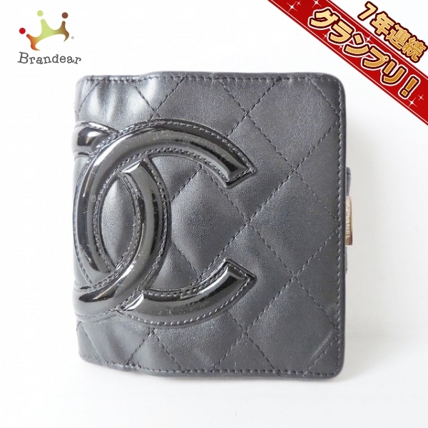 定番のお歳暮&冬ギフト シャネル CHANEL 2つ折り財布 A26720 カンボンライン ラムスキン×エナメル(レザー) 黒 財布 女性用財布 定番のお歳暮&冬ギフト シャネル CHANEL 2つ折り財布 A26720 カンボンライン ラムスキン×エナメル(レザー) 黒 財布 女性用財布