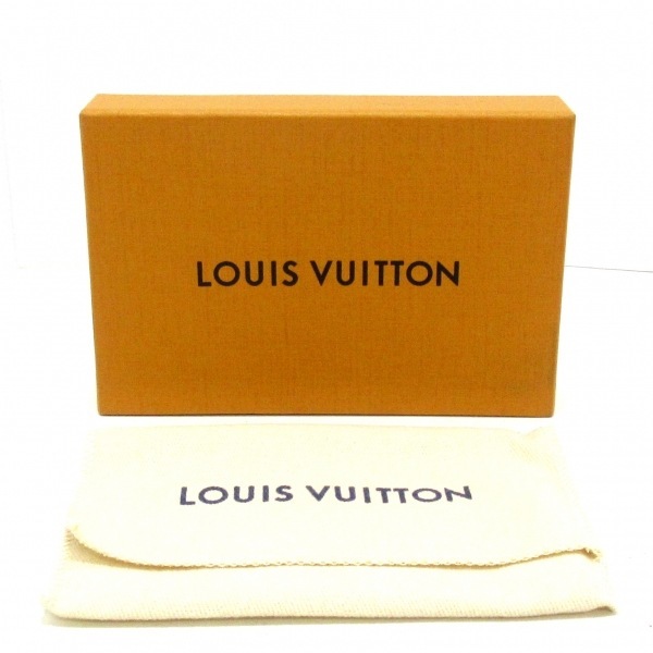 ルイヴィトン LOUIS VUITTON カードケース M81415 ポルトカルトダブル モノグラム・シャドウ レザー（皮革の種類：牛革） 黒 RFID確認済み_画像7