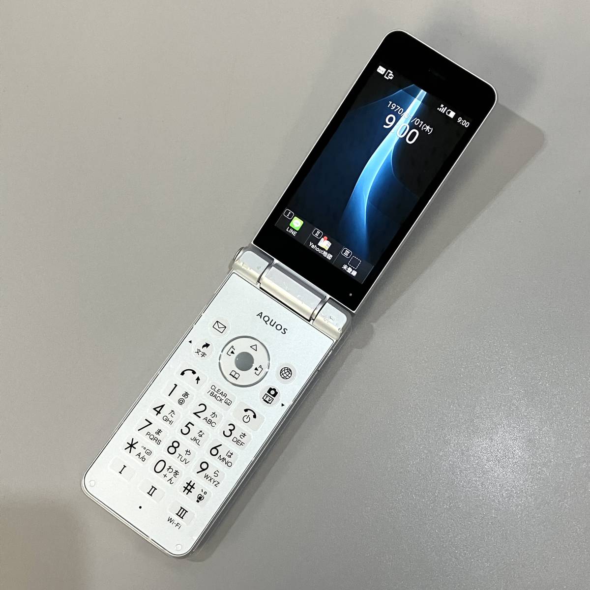 【中古】SIMフリー SHARP AQUOS ケータイ2 ホワイト 601SH 利用制限○ softbank版 ⑫_画像1