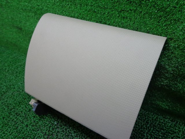 9EV6001 BB3)) トヨタ ポルテ NNP11/NNP15 中期型 150i Cパッケージ 純正 助手席グローブボックス蓋_画像2