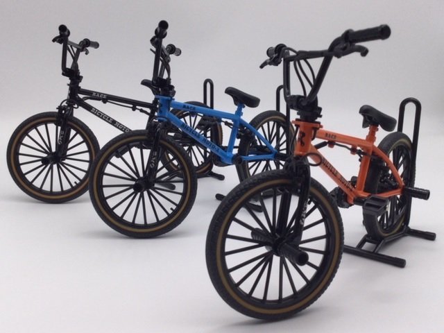 1台売り　ブラック　1/8 金属製 BMX　バイシクルモトクロス　自転車 ミニチュア　模型　バイク　ビーエムエックス　ビメックス_画像4