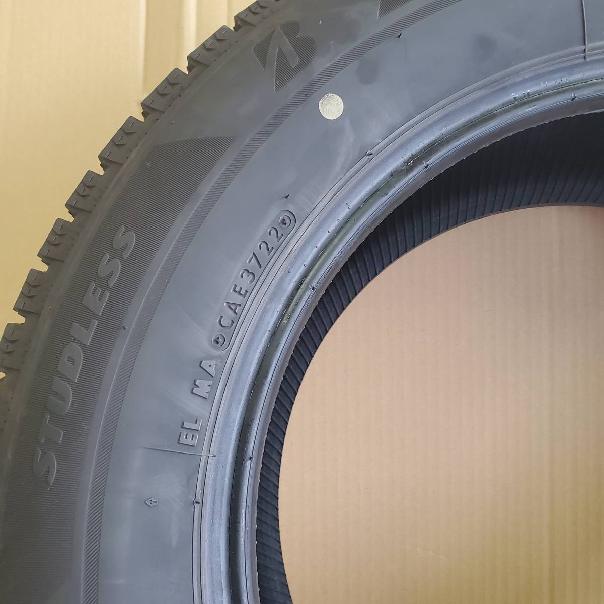 BRIDGESTONE 中古ブリザックVRX2 205/65R16　１本　２０２２年製です_画像2