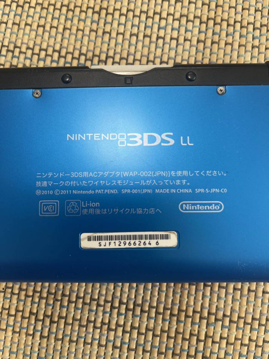 ニンテンドー3DSLL 本体 ブルー×ブラック 任天堂 動作確認済 3DS LL 本体 通電 動作確認済み Nintendo _画像4