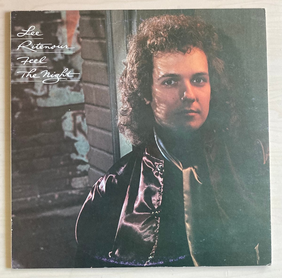 LPA22470 リー・リトナー LEE RITENOUR / 暗闇へとびだせ 国内盤LP 盤良好_画像1