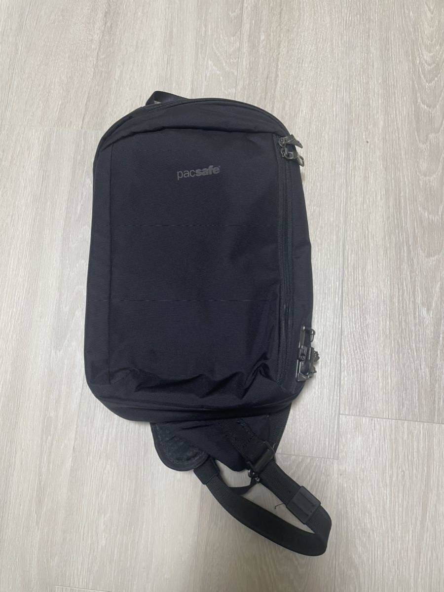ホットセール グッチ GUCCI 中古 メンズ ボディバッグ ブラック 527792