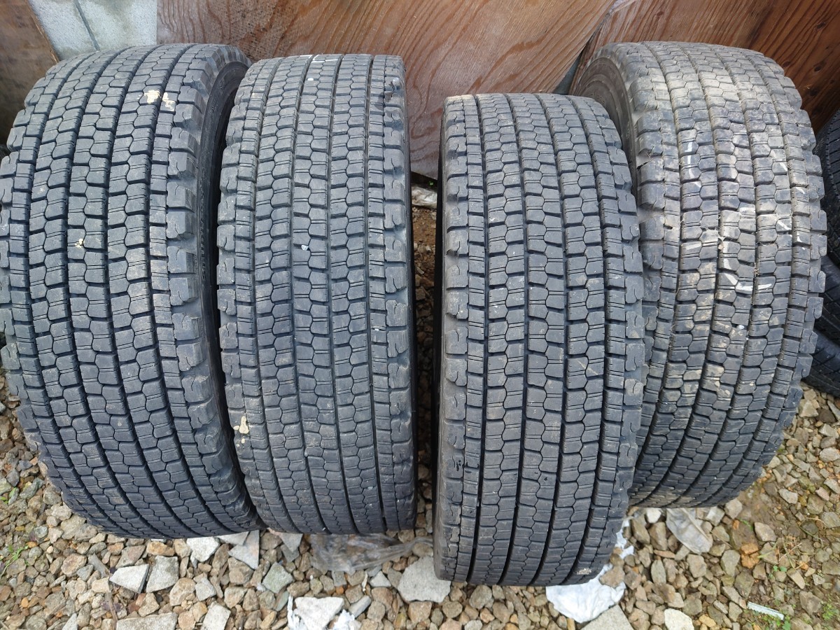 245/70R19.5 136/134J◯再生スタッドレス ブリヂストンBRM◯4本-