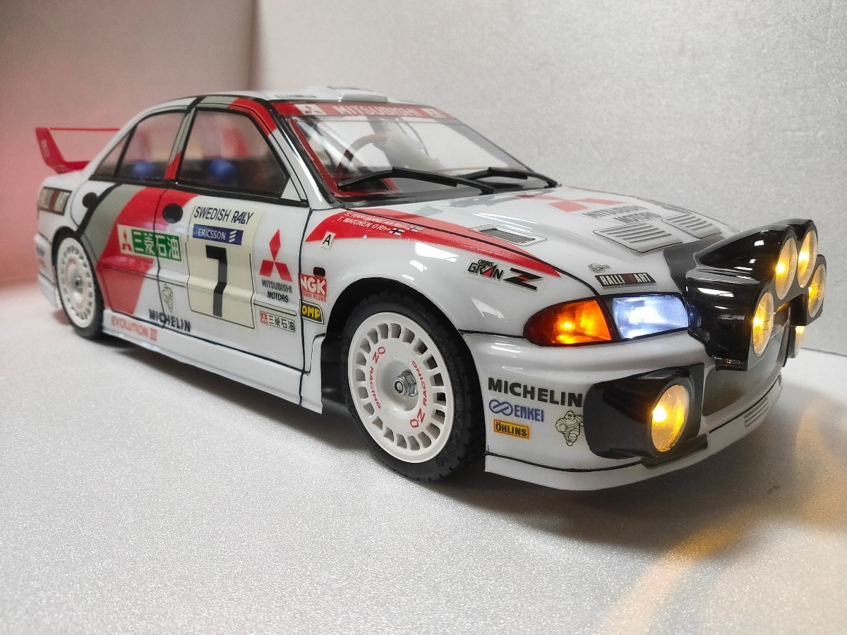 ABCホビー 01スーパーボディミツビシ・ランサーエボリューションIII（WRCラリーVer.）塗装済 未走行 LED点灯 TT02 TT01 XV02 XV01 _画像7